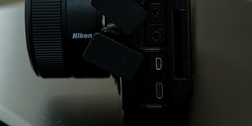 所有しているNikon ZRの画像